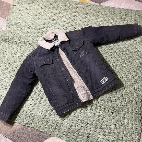Timberland washed corduroy jacket with a warm fleece lining - Picture 3 of 3